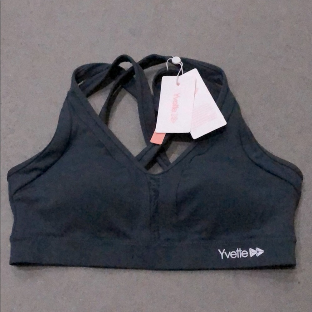 YVETTE Sports Bra Size M